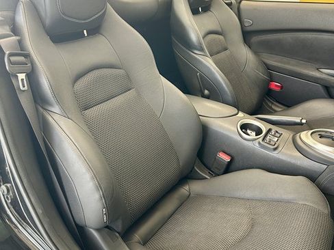 Used 2014 Nissan 370Z Touring w/ Navigation Package RWD image 13