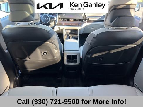 Certified 2025 Kia Sportage EX w/ Premium Package image 53