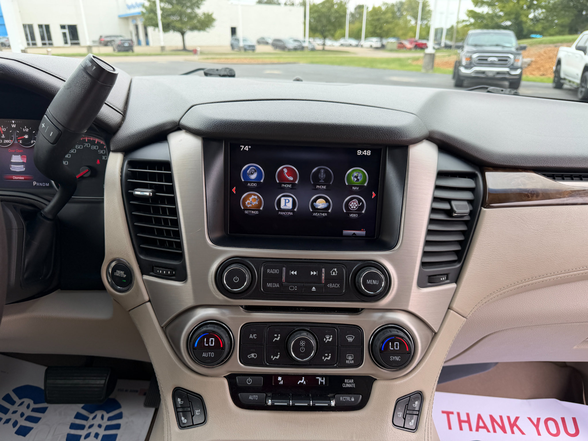 Used 2015 GMC Yukon Denali w/ Touring Package AWD/4WD image 30