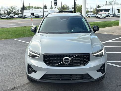 New 2026 Volvo XC40 B5 Plus w/ Protection Package Premier AWD/4WD image 5