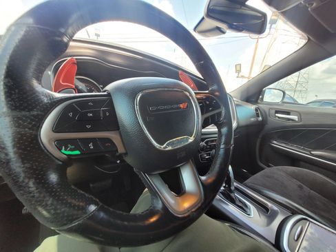 Used 2019 Dodge Charger Scat Pack w/ Dynamics Package RWD image 27