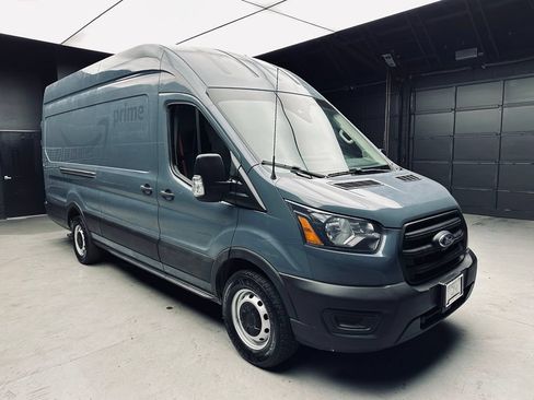 Used 2020 Ford Transit 250 148 High Roof Extended RWD image 9