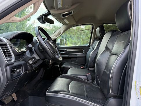 Used 2021 RAM 2500 Laramie image 31