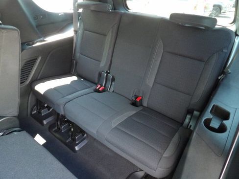 Used 2021 GMC Yukon SLE RWD image 23