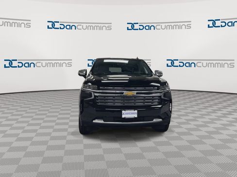 Used 2024 Chevrolet Tahoe Premier AWD/4WD image 3