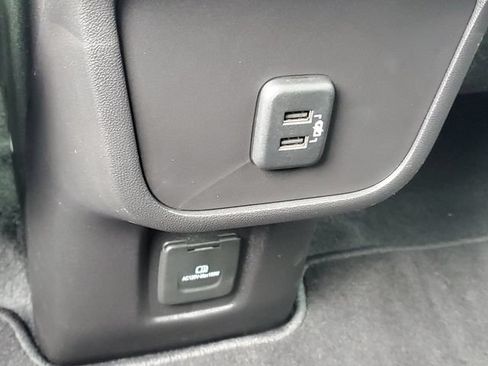 Certified 2024 Chevrolet Equinox RS w/ RS Leather Package FWD image 11