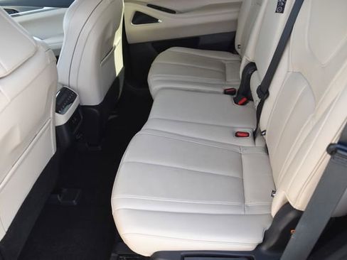 Used 2025 INFINITI QX60 Luxe w/ Lighting Package (N94) image 18