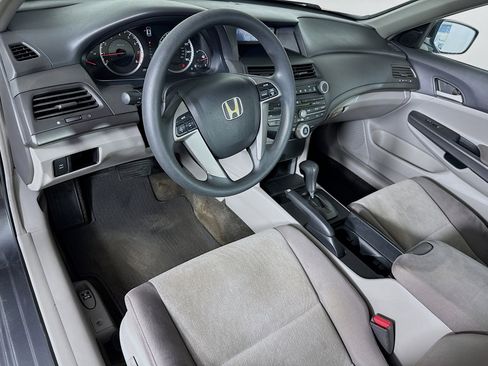 Used 2009 Honda Accord LX-P image 8