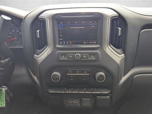 Used 2021 Chevrolet Silverado 1500 Custom image 13