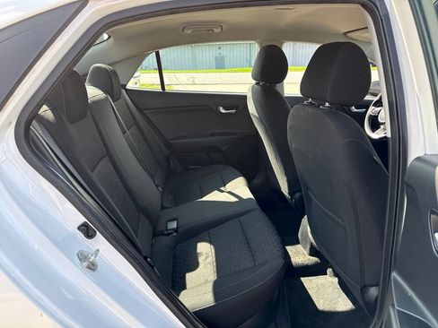 Used 2022 Kia Rio LX FWD image 12