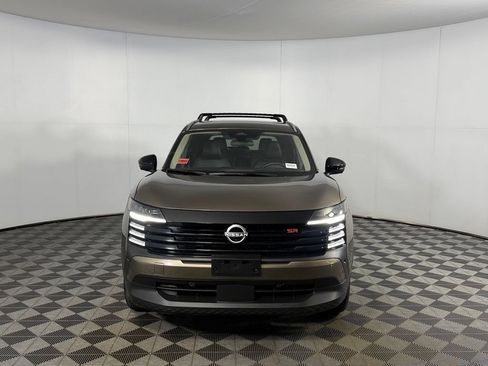 Used 2026 Nissan Kicks SR w/ Cold Weather Package FWD image 10