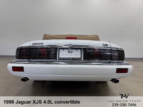 Used 1996 Jaguar XJS 4.0 Convertible RWD image 28