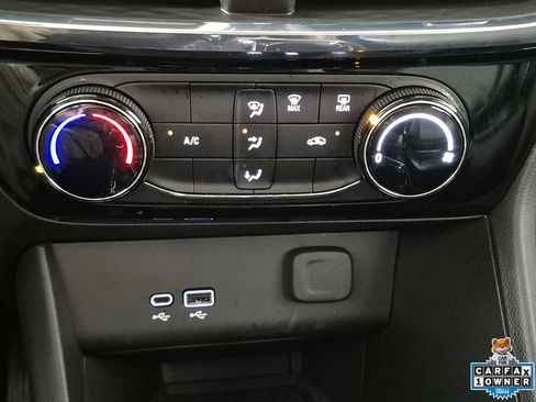 Certified 2025 Buick Encore GX Sport Touring w/ Advanced Technology Package AWD/4WD image 21
