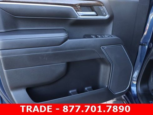 Certified 2022 GMC Sierra 1500 SLE image 8