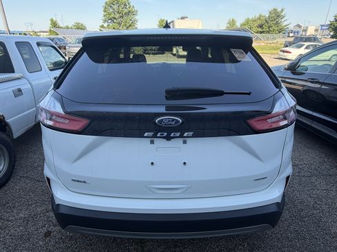Used 2024 Ford Edge SEL w/ Convenience Package AWD/4WD image 6