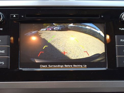 Used 2019 Subaru Outback 2.5i AWD/4WD image 19