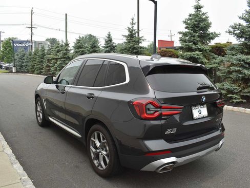 Used 2024 BMW X3 xDrive30i w/ Premium Package AWD/4WD image 6