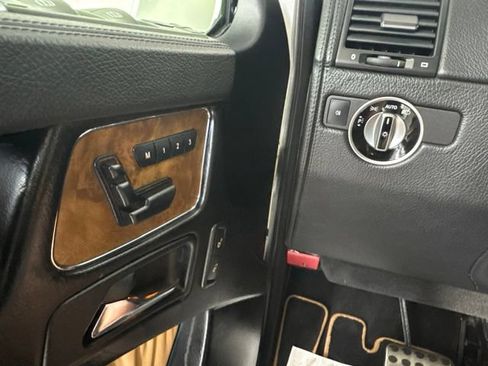 Used 2016 Mercedes-Benz G 550 image 21