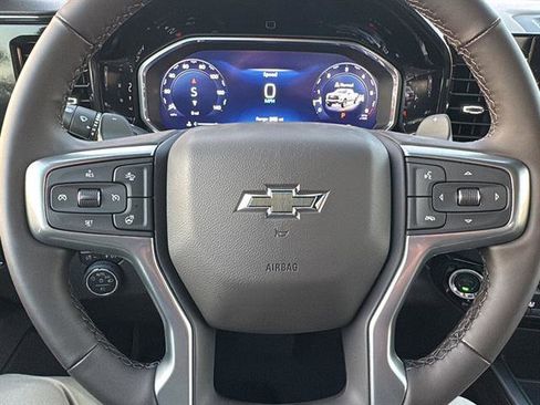 New 2026 Chevrolet Silverado 1500 LT Trail Boss w/ LPO, Dark Essentials Package AWD/4WD image 16