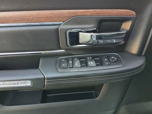 Used 2018 RAM 1500 Laramie w/ Convenience Group image 13