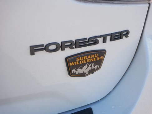 Used 2024 Subaru Forester Wilderness w/ Wilderness Package AWD/4WD image 18