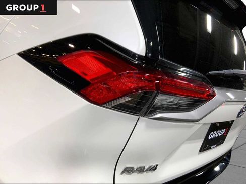 Certified 2021 Toyota RAV4 XSE AWD/4WD image 29