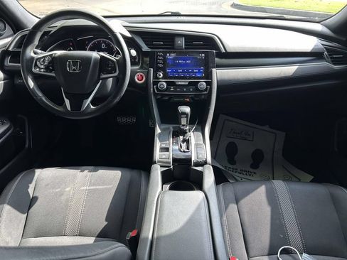 Used 2019 Honda Civic Sport image 10