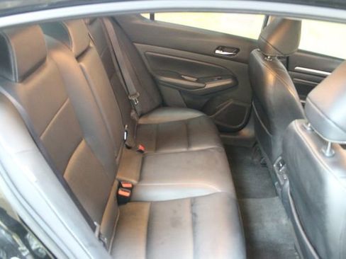 Used 2019 Nissan Altima 2.5 Platinum image 9