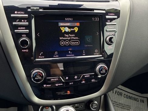 Used 2024 Nissan Murano SV image 17