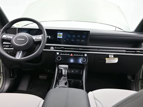 Used 2025 Hyundai Santa Cruz SEL image 28