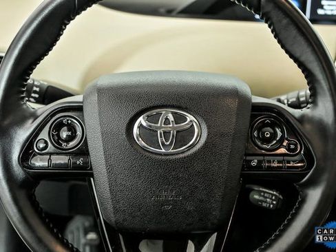 Used 2021 Toyota Prius XLE w/ Advanced Technology Package image 18