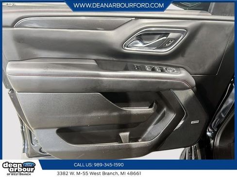 Used 2021 Chevrolet Suburban RST w/ Luxury Package image 11