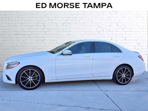 Used 2021 Mercedes-Benz C 300 Sedan image 2