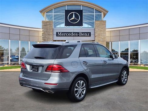 Certified 2016 Mercedes-Benz GLE 350 4MATIC image 4