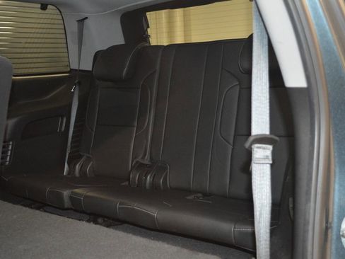 Used 2019 Chevrolet Tahoe LT AWD/4WD image 38