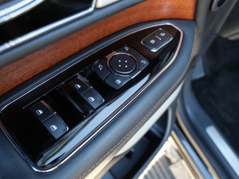 Used 2022 Lincoln Navigator Black Label image 25