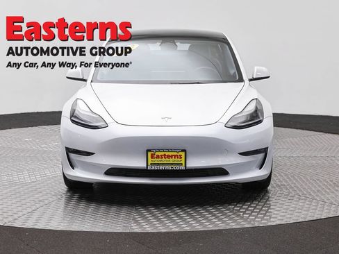 Used 2022 Tesla Model 3 Long Range AWD/4WD image 2