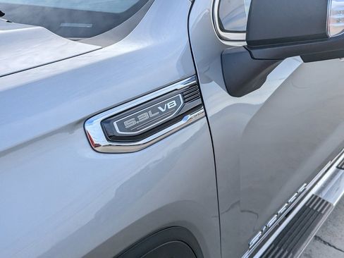 New 2026 GMC Sierra 1500 SLT w/ SLT Premium Package image 10