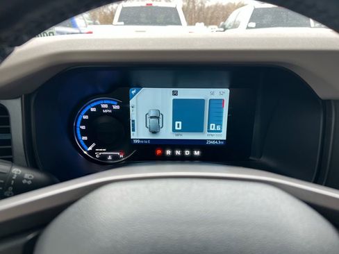 Used 2023 Ford Bronco Wildtrak image 34