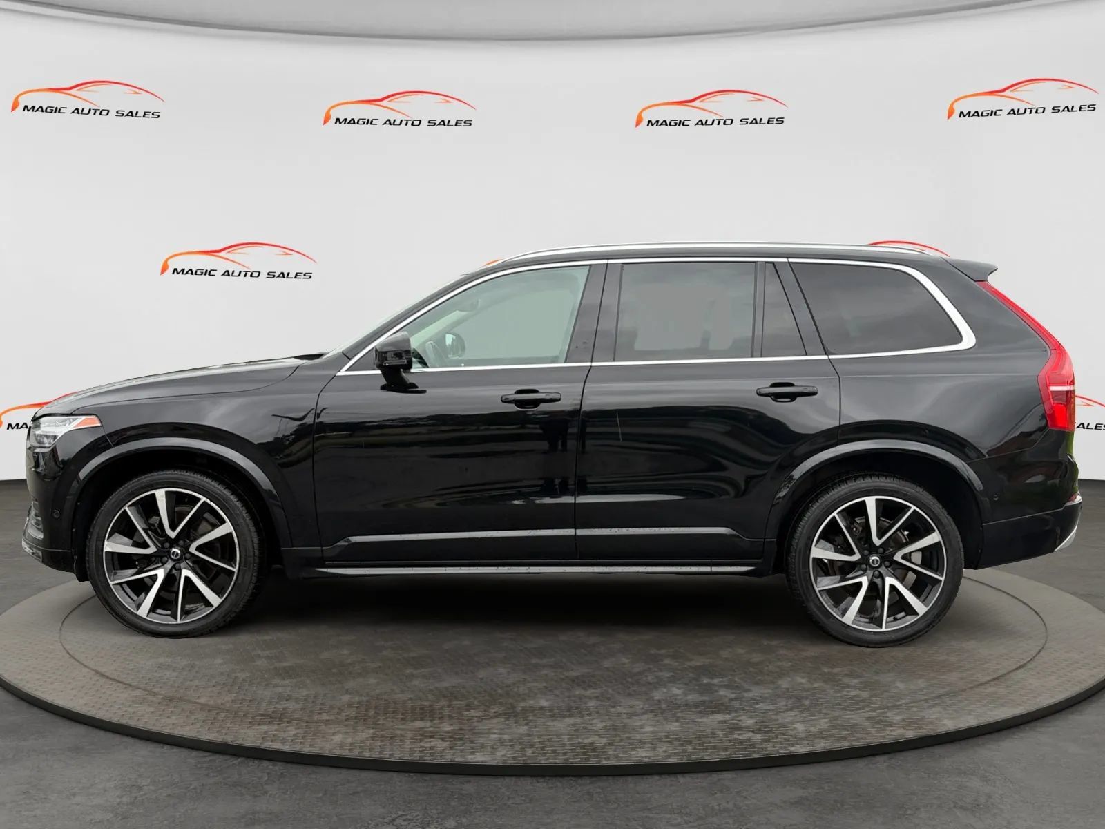Used 2021 Volvo XC90 T6 Momentum w/ Advanced Package AWD/4WD image 7