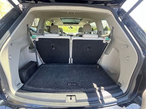 Certified 2023 Volkswagen Atlas SE w/ Panoramic Sunroof Package AWD/4WD image 27