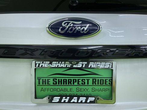 Used 2014 Ford Explorer Sport image 11