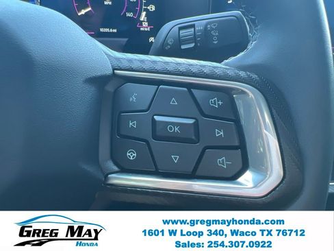Used 2025 Ford Mustang Coupe RWD image 21
