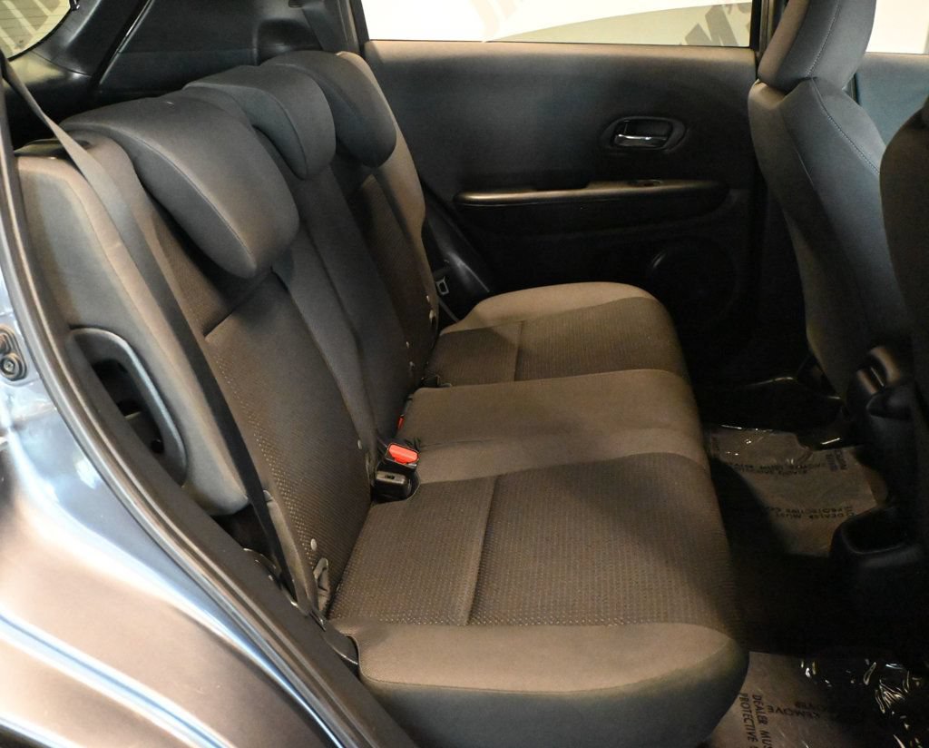 Used 2022 Honda HR-V Sport image 18
