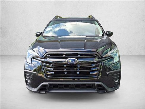 Used 2024 Subaru Ascent Onyx Edition AWD/4WD image 2