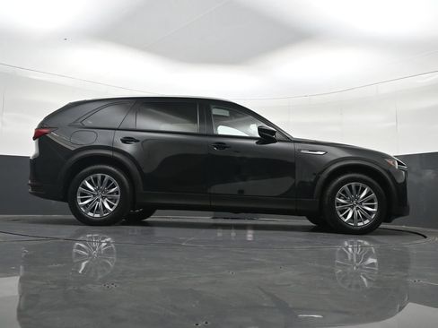 Used 2024 MAZDA CX-90 Plug-In Hybrid w/ Preferred AWD/4WD image 39