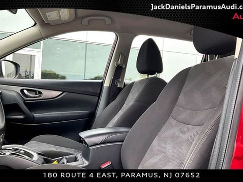 Used 2016 Nissan Rogue S AWD/4WD image 17