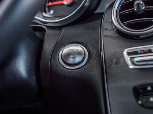 Used 2019 Mercedes-Benz GLC 300 image 27