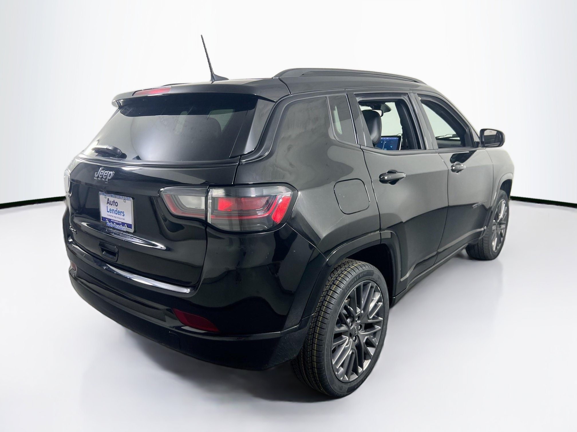 Used 2022 Jeep Compass High Altitude AWD/4WD image 5