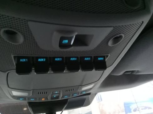 Used 2022 Ford F350 Limited image 25